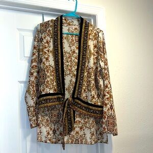 Never worn printed cardigan from Buckle